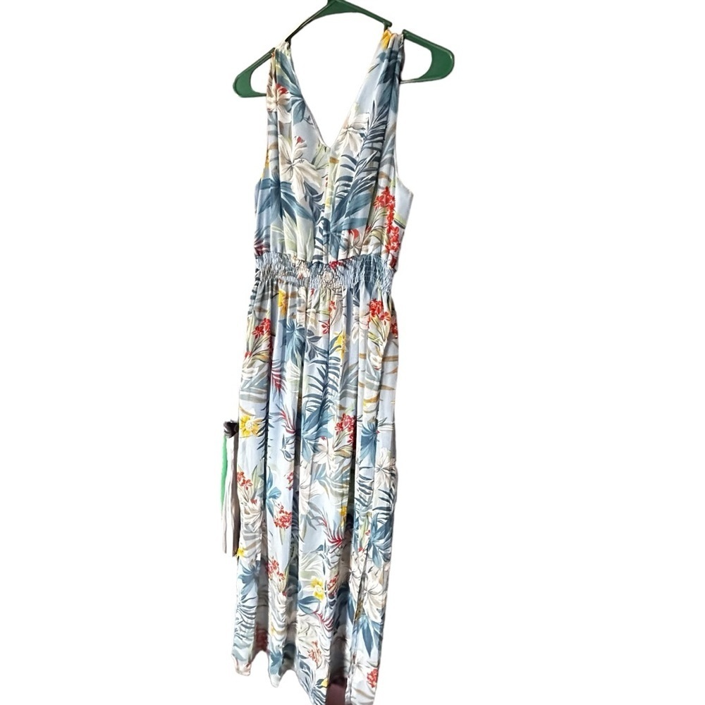 5 for $40 SALE!
EnFocus Studio tropical print, v neck, sheer dress 1/3 lined 12 - Picture 3 of 9